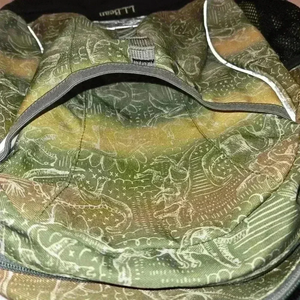 L.L. Bean Hiking School Adjustable Strap Back Pack Green